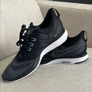 Nike Black & Gray Mesh Zoom Running Sneakers
